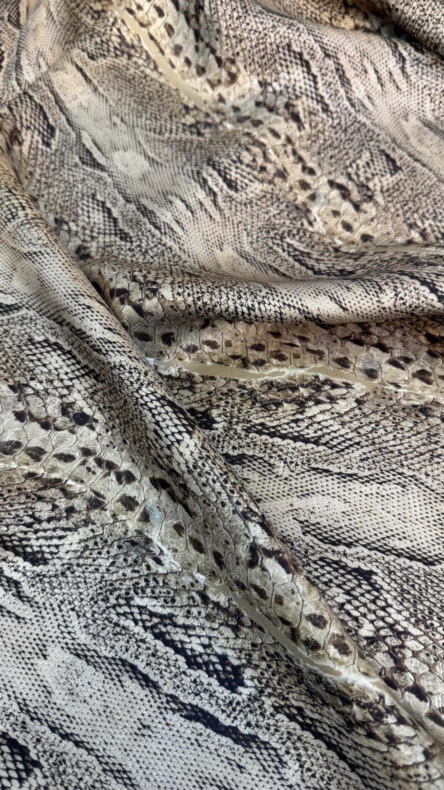 IT-ST32| حرير تويل إيطالي