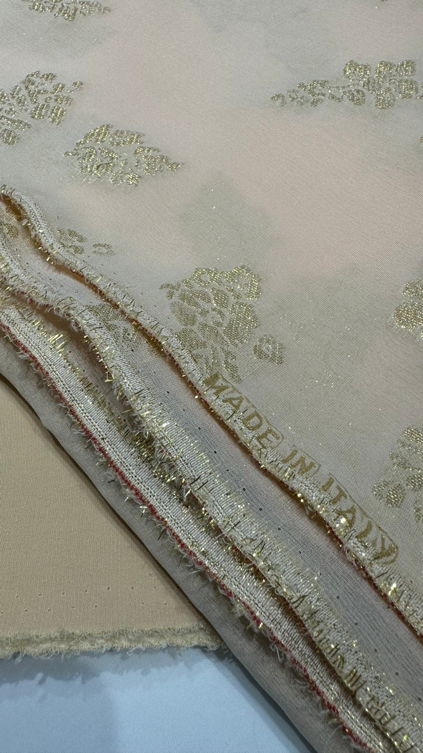 IT-SSHL4 | شيفون حرير لوريكس إيطالي