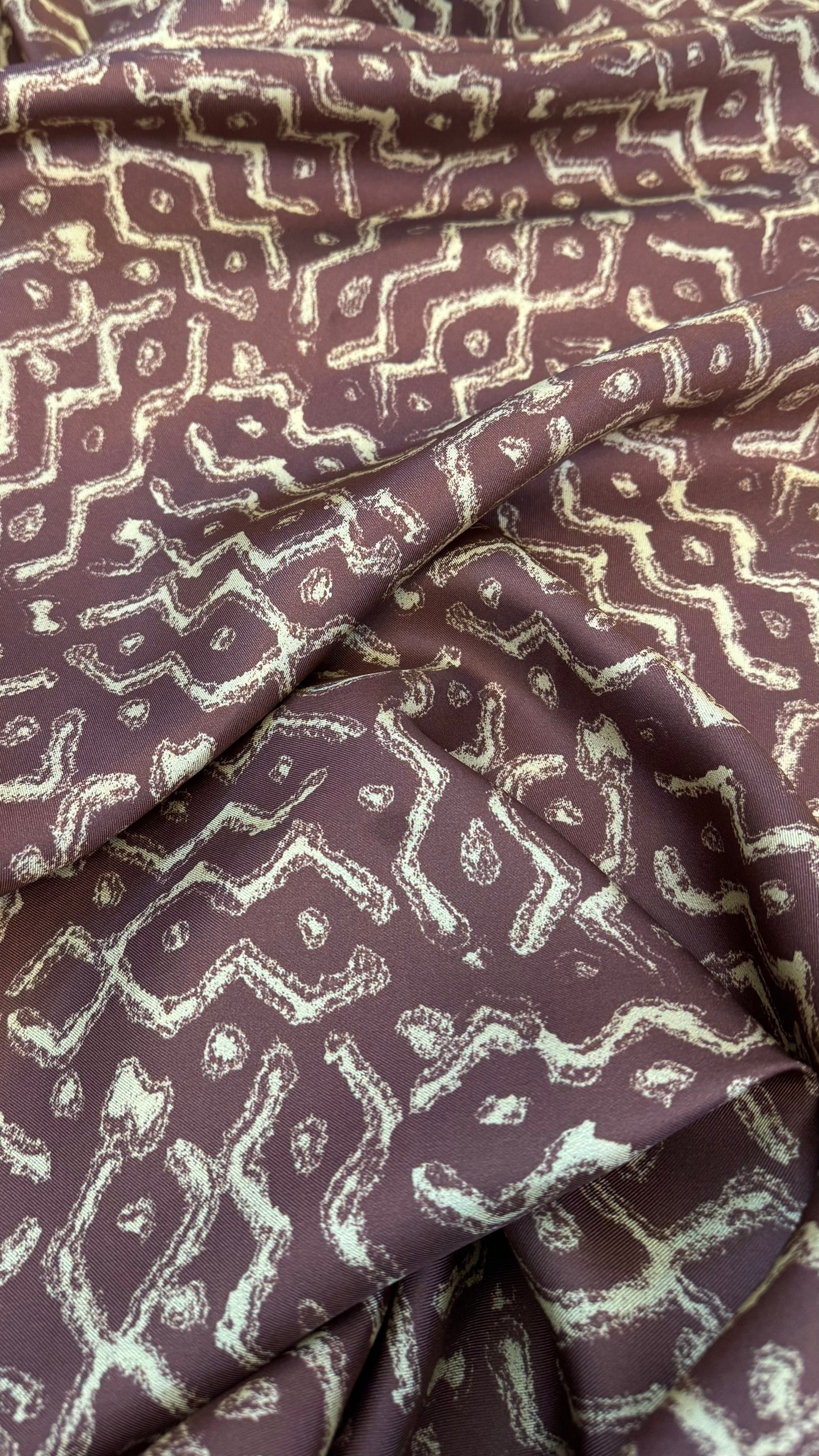 IT-ST28| حرير تويل إيطالي